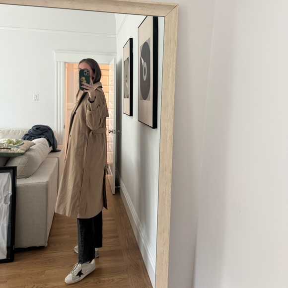 Aritzia Finch Trench Coat - Picture 5 of 5